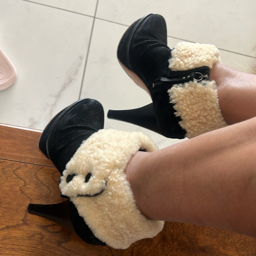Ugg’ booties